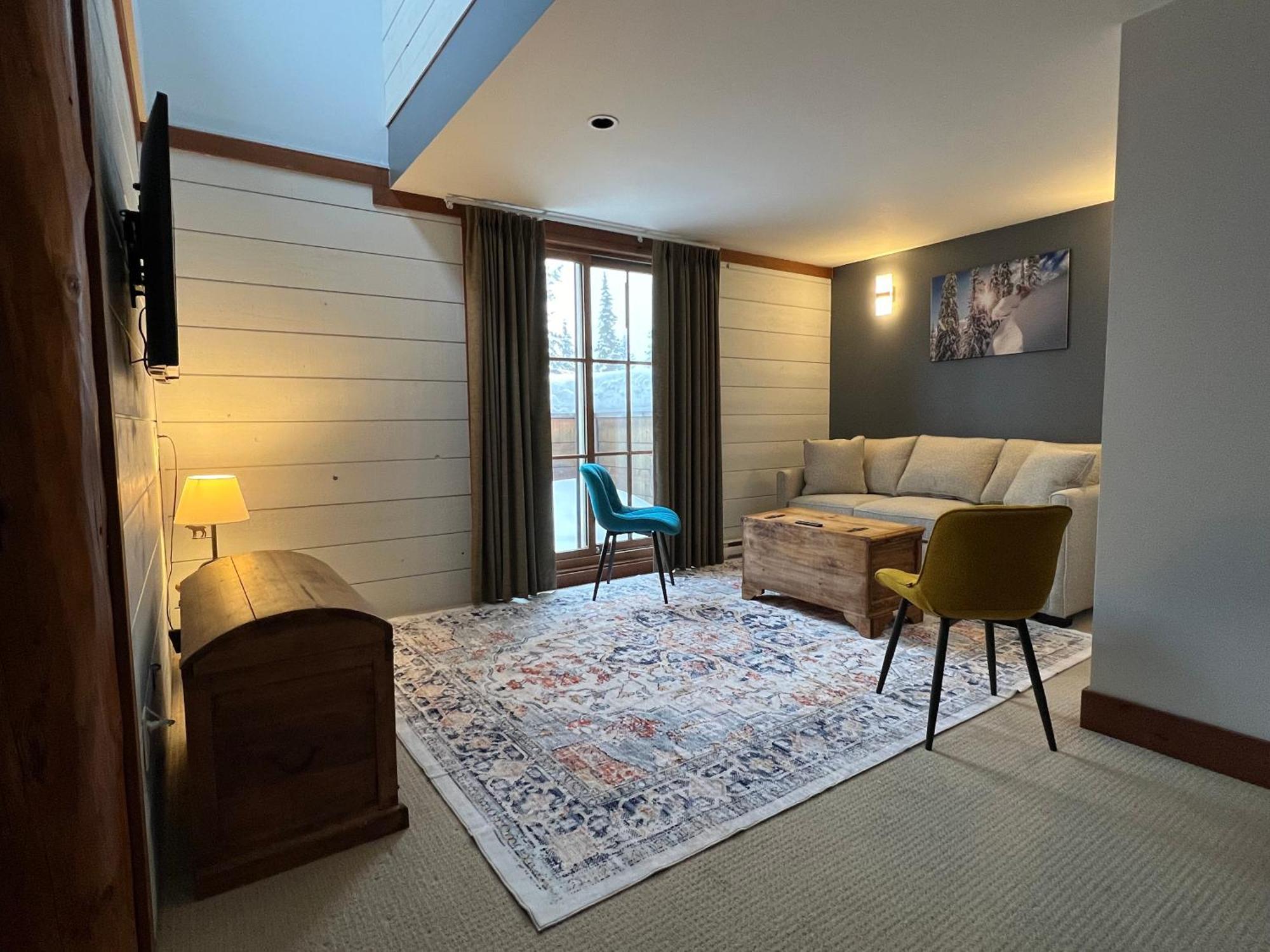 Winston Lodge Golden Zewnętrze zdjęcie